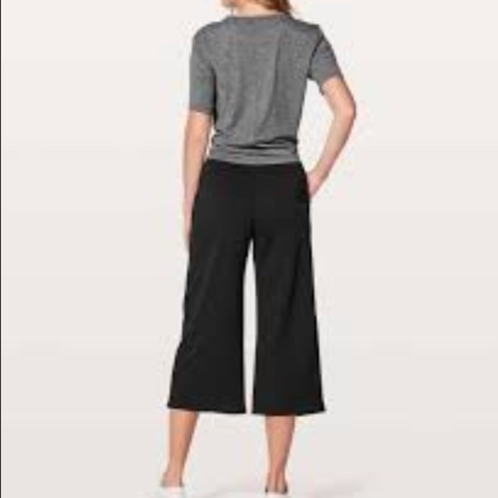 Lululemon Can You Feel The Pleat Crop